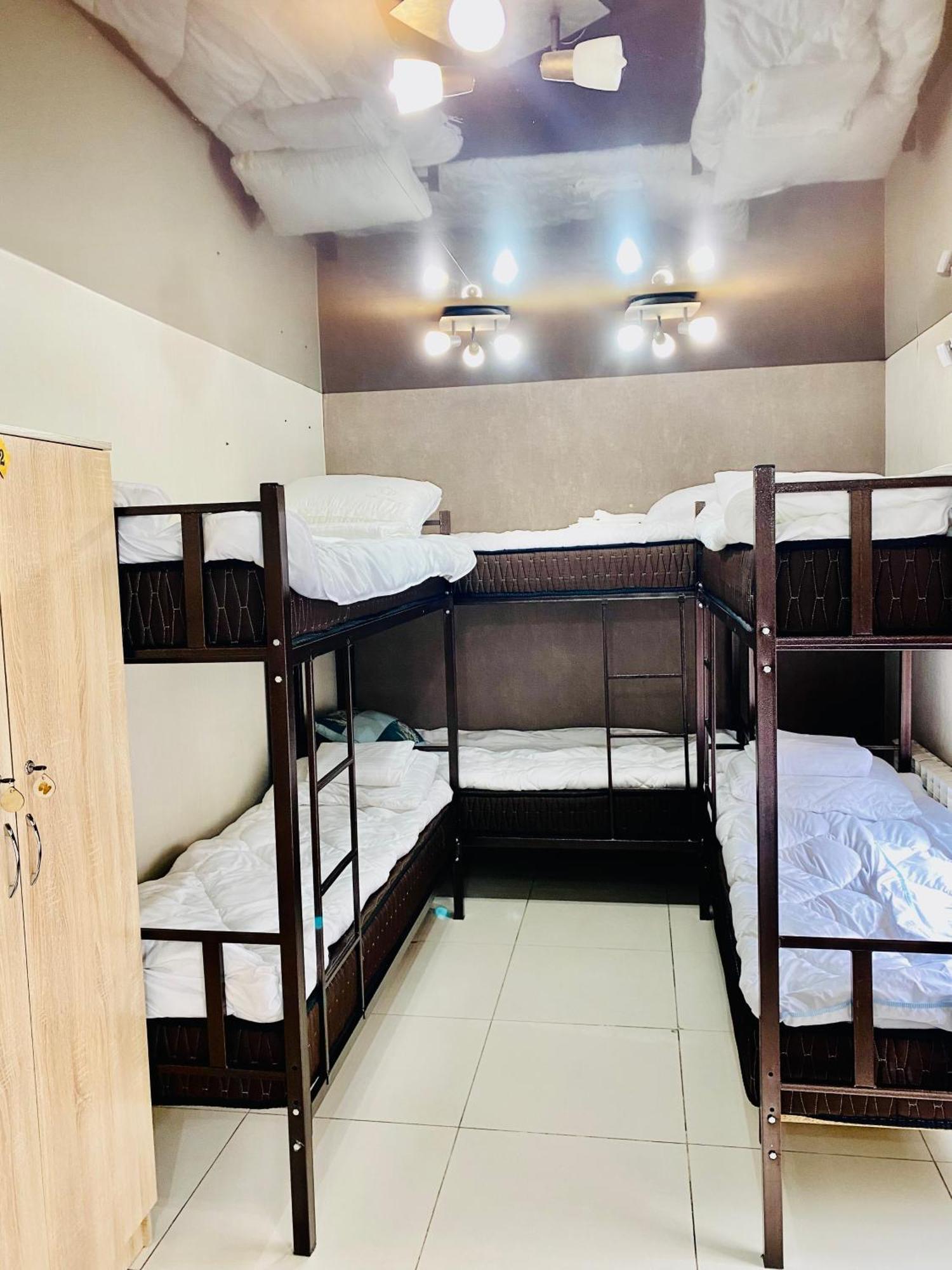 Like Home Hostel Na Shevchenko, 162Б Almaty Luaran gambar